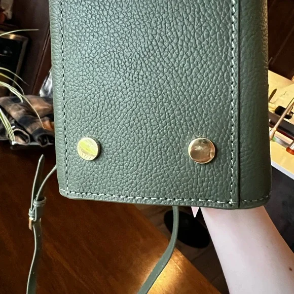 Quince Triple Compartment Italian Leather bag - Picture 10 of 12